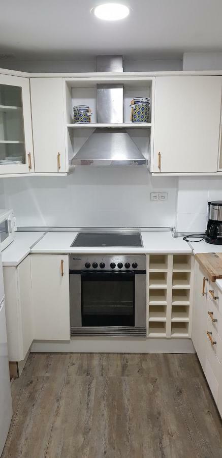 Domus Valencia Apartamentos Centro Frente A Torres De Serrano Eksteriør bilde